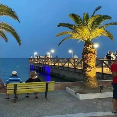 아파트 Dedalus Paralía